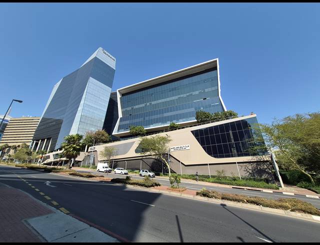 655M² OFFICE TO LET IN SANDTON CENTRAL